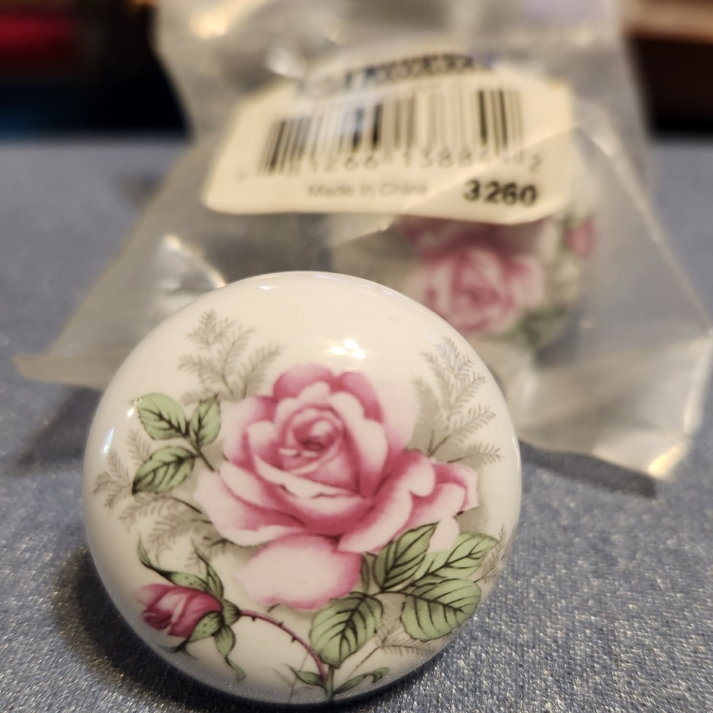 2 Brand New Liberty Hardware Vintage Pink Rose Drawer Knobs with screw.